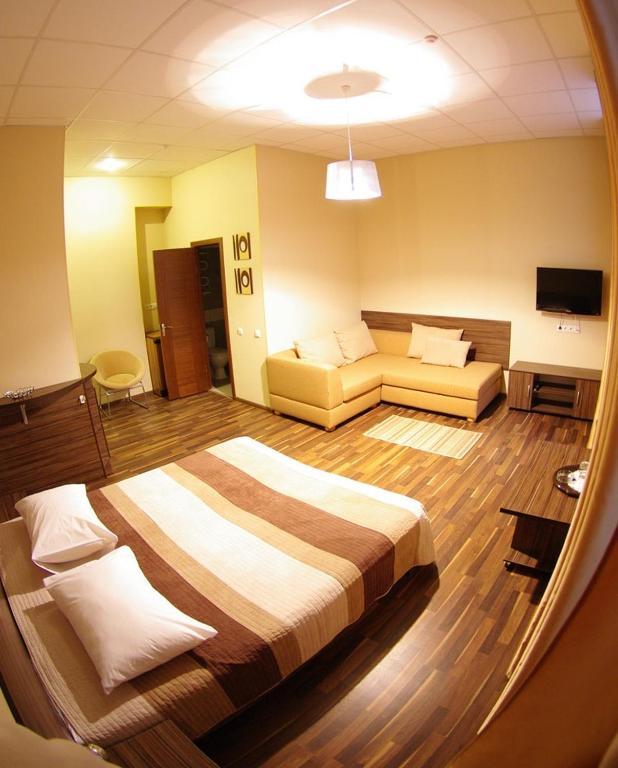 Hotel Darnitskiy Kiev Room photo